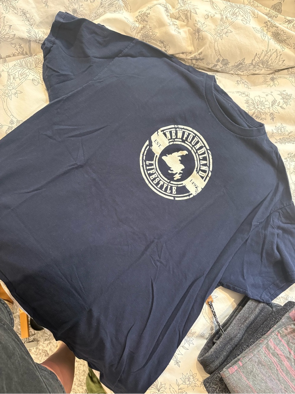 Navy Graphic T-Shirt - Newfoundland Lifestyle